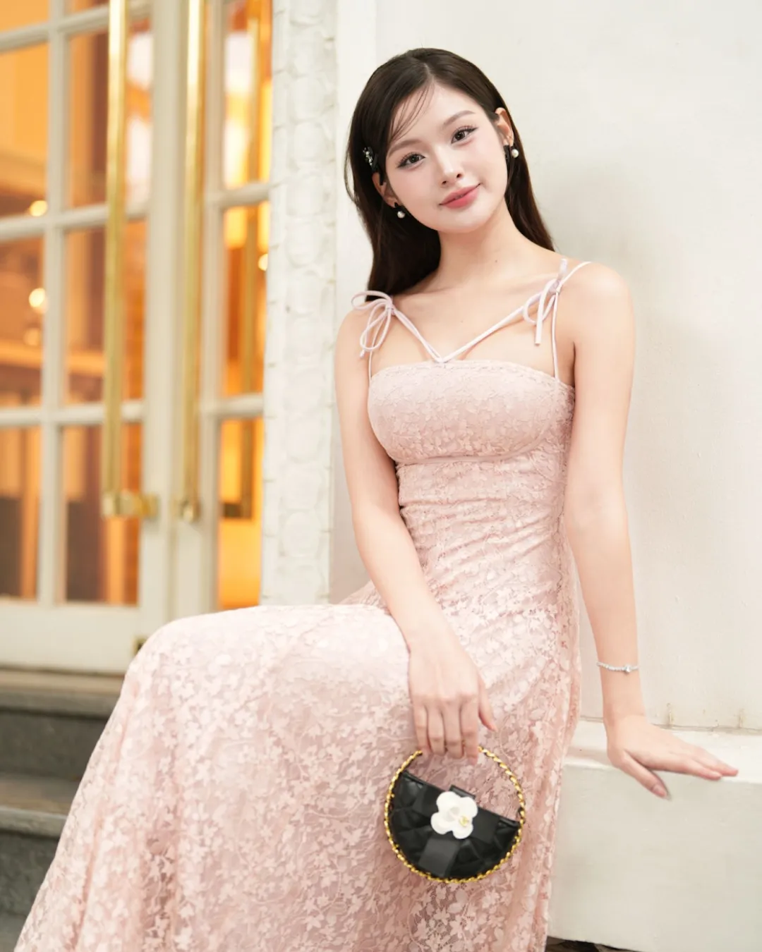 ไอเดีย ชุดไปงานแต่งกลางวัน “เดรสสายเดี่ยวลายลูกไม้” ชุดไปงานแต่งกลางวัน “เดรสสายเดี่ยวลายลูกไม้”
