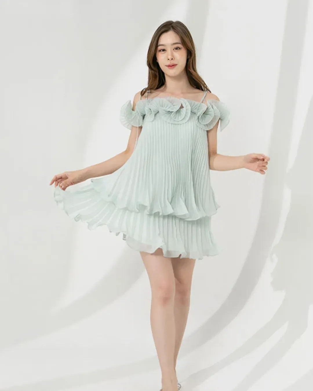 Mini Dress ชุดเดรส Mint Ruffle Pleated Dress ของ capheny