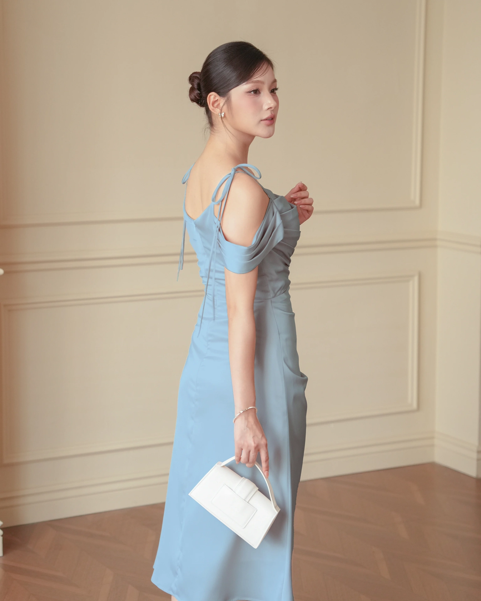 Blue Mina Draped Off-Shoulder Dres C102516 (6)