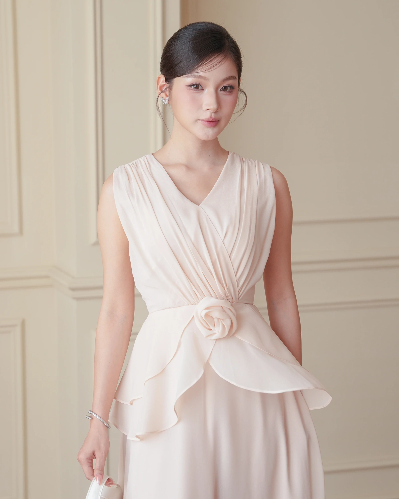 (Pre-Order) ชุดราตรี ชุดเดรสออกงาน สีทอง (สีเบจ) | Amily Tiered Dress