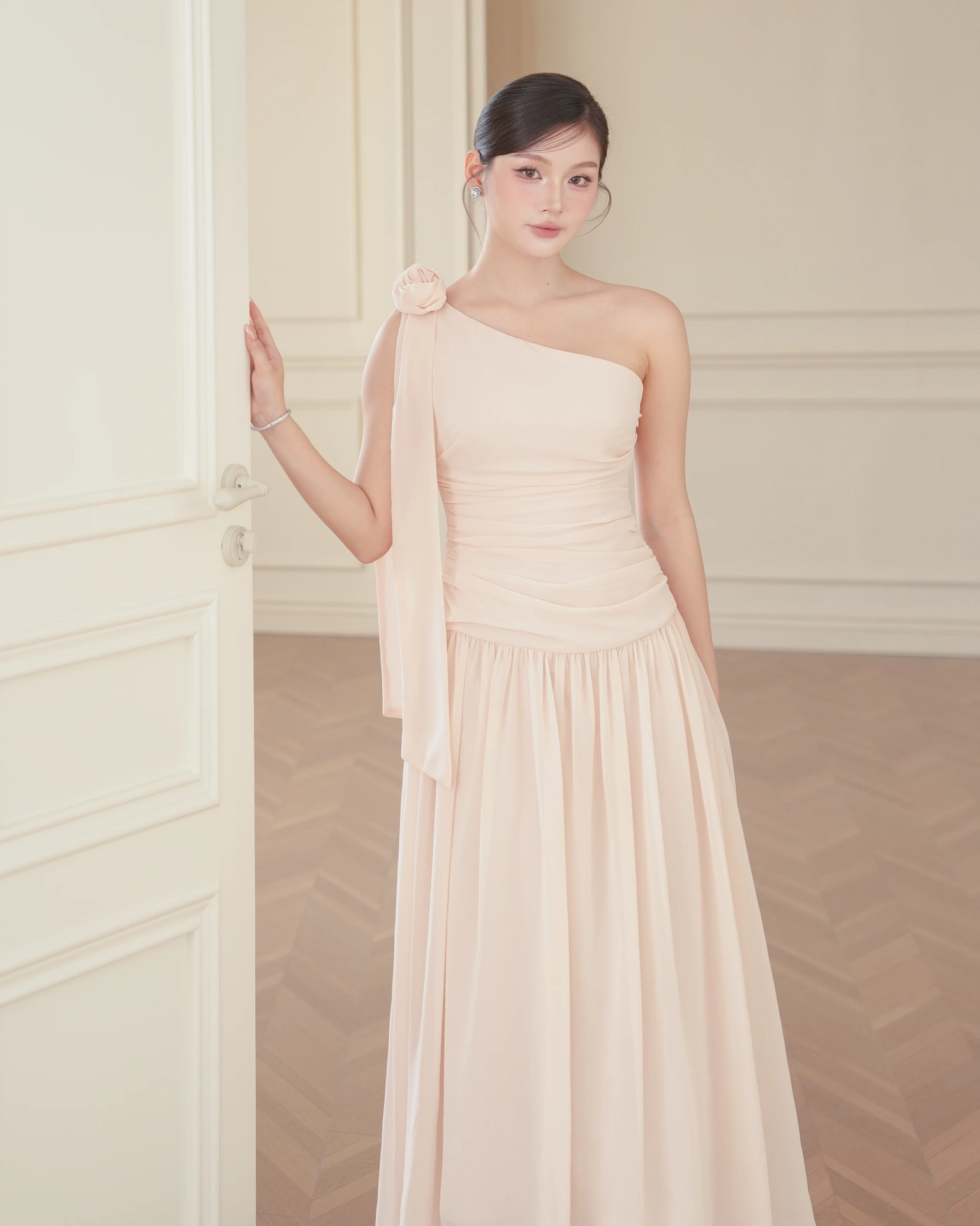 White Helen One Shoulder Draped Dress C102508 (1)