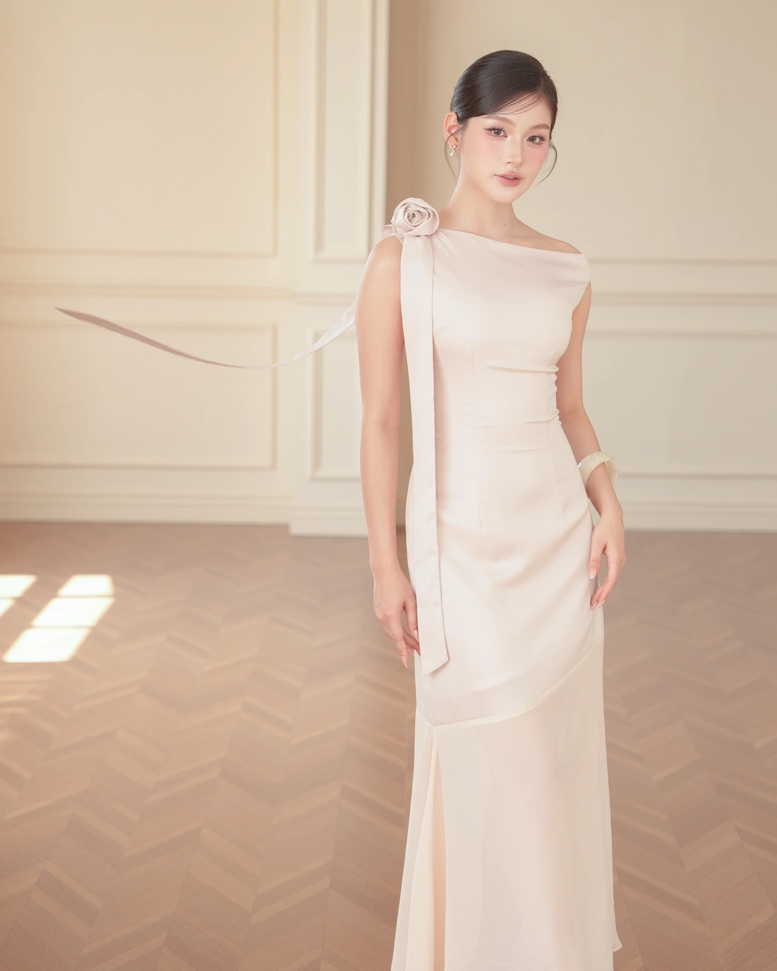 White Iris Asymmetric Dress C102512 (3)