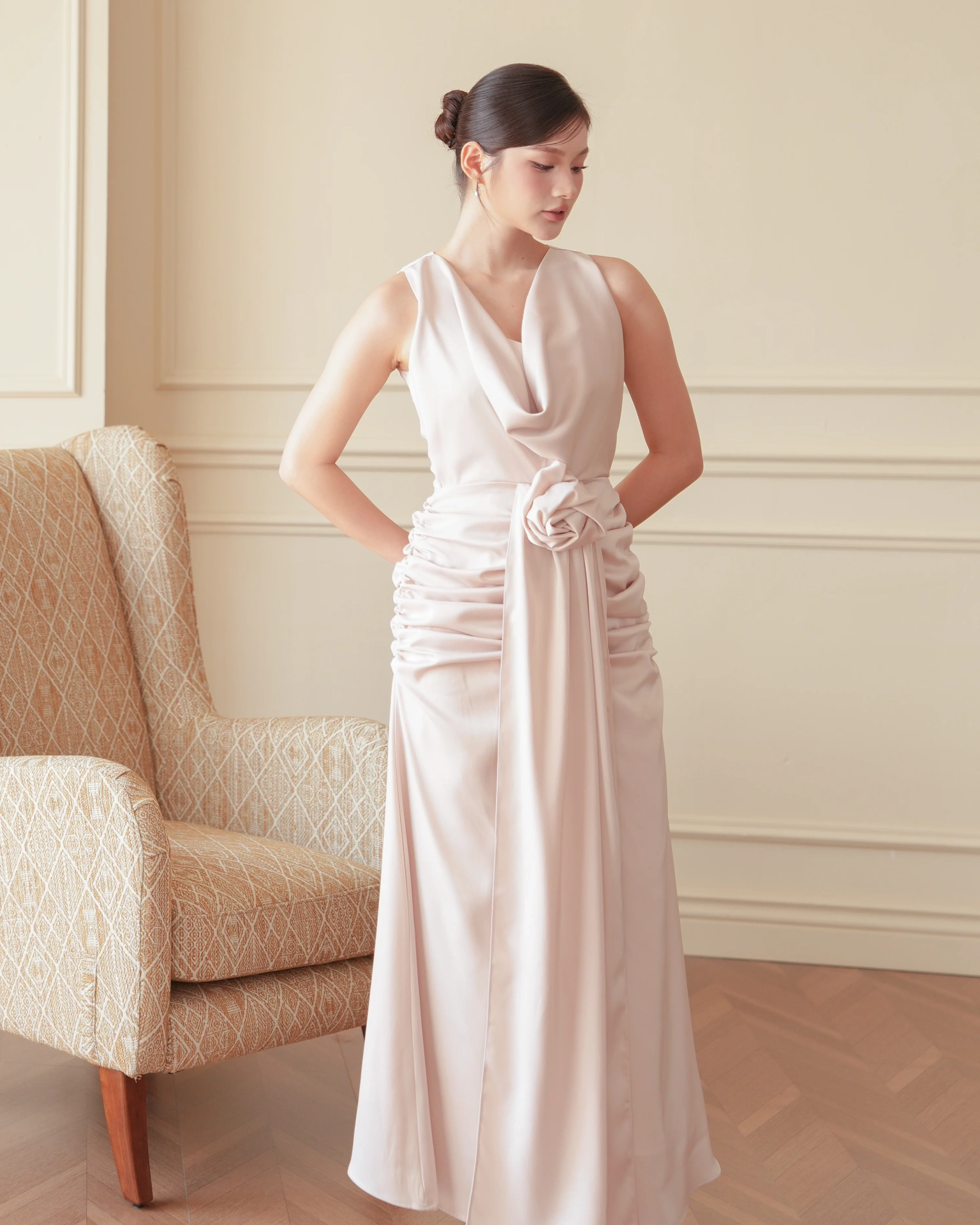 White Viola Cowl-neck Dress C102510 (1)