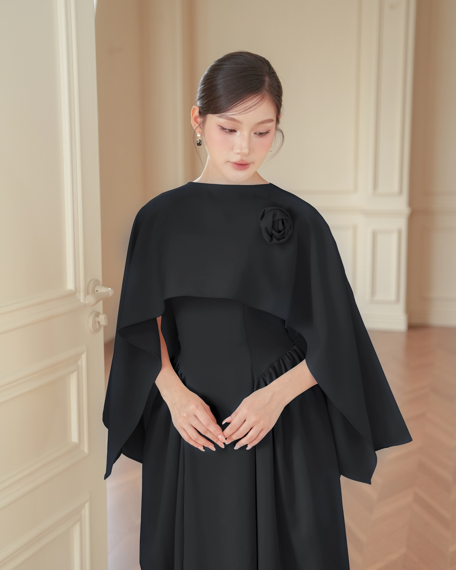 Black Siena Cape Dress Set C102504 (2)