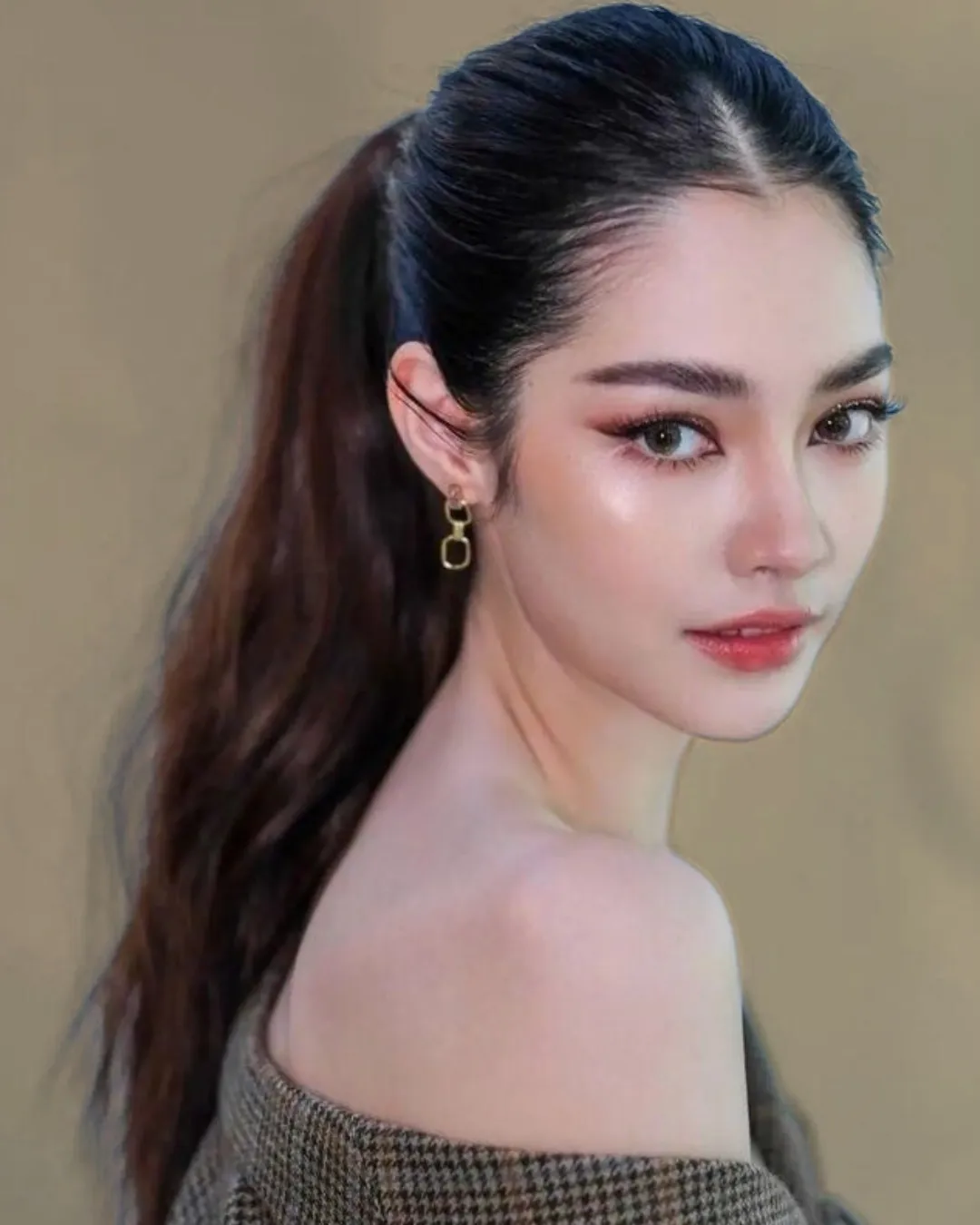 ไอเดีย แต่งหน้าแบบไทย Thai Makeup 04 ไอเดีย แต่งหน้าแบบไทย Thai Makeup 04